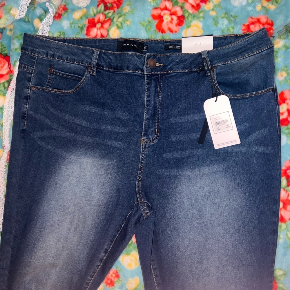 Tahari Jeans